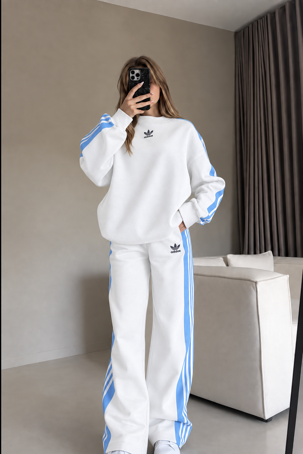 Women's Two-Piece Striped Sports Set: Casual, Loose-Fit Activewear